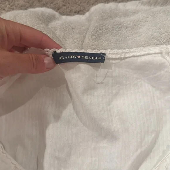 Brandy Melville White Blouse - Picture 2 of 4